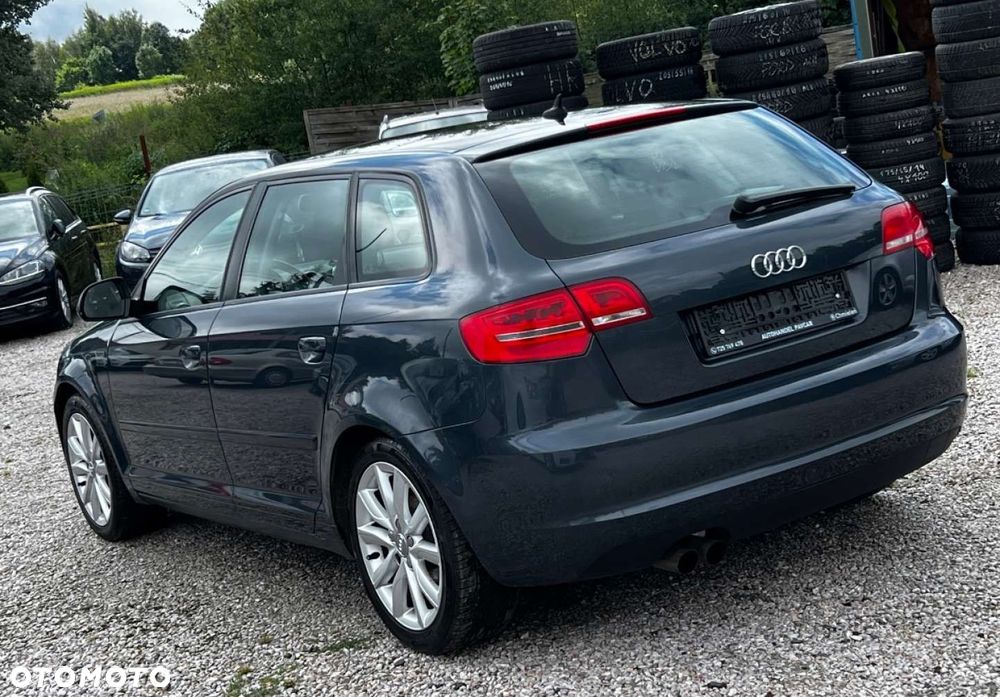 Audi A3 Sportback - 10