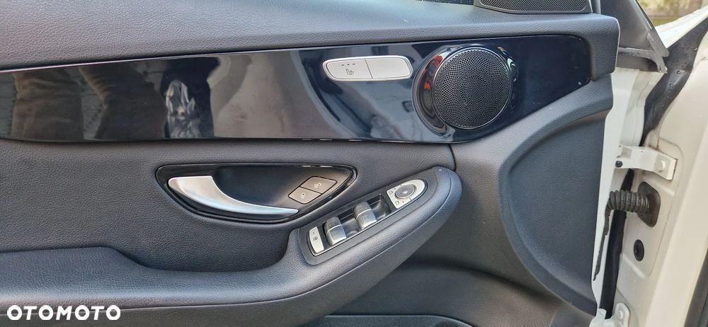 Mercedes-Benz Klasa C 200 (BlueTEC) d Avantgarde - 17