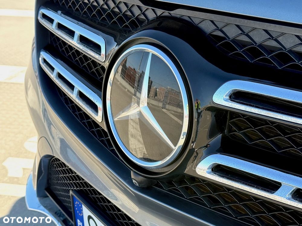 Mercedes-Benz GLS - 18