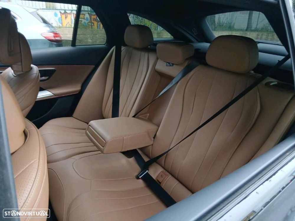 Mercedes-Benz E 220 d - 4