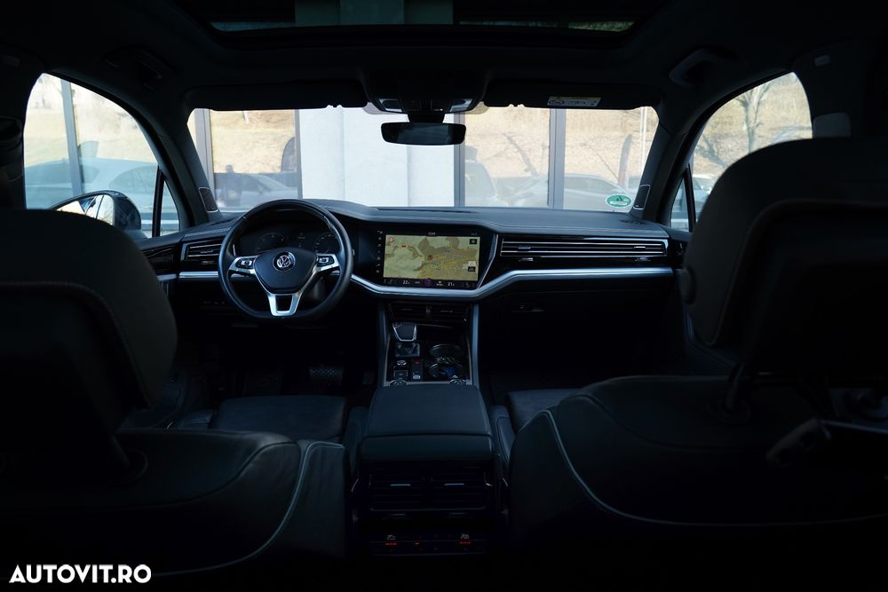 Volkswagen Touareg 3.0 V6 TDI 4Motion DPF Automatik R-Line - 33