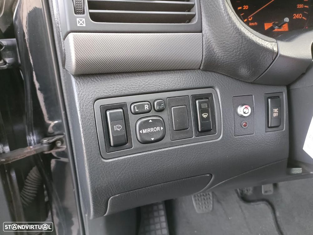 Toyota Avensis SW 2.0 D-4D Sol+GPS - 17