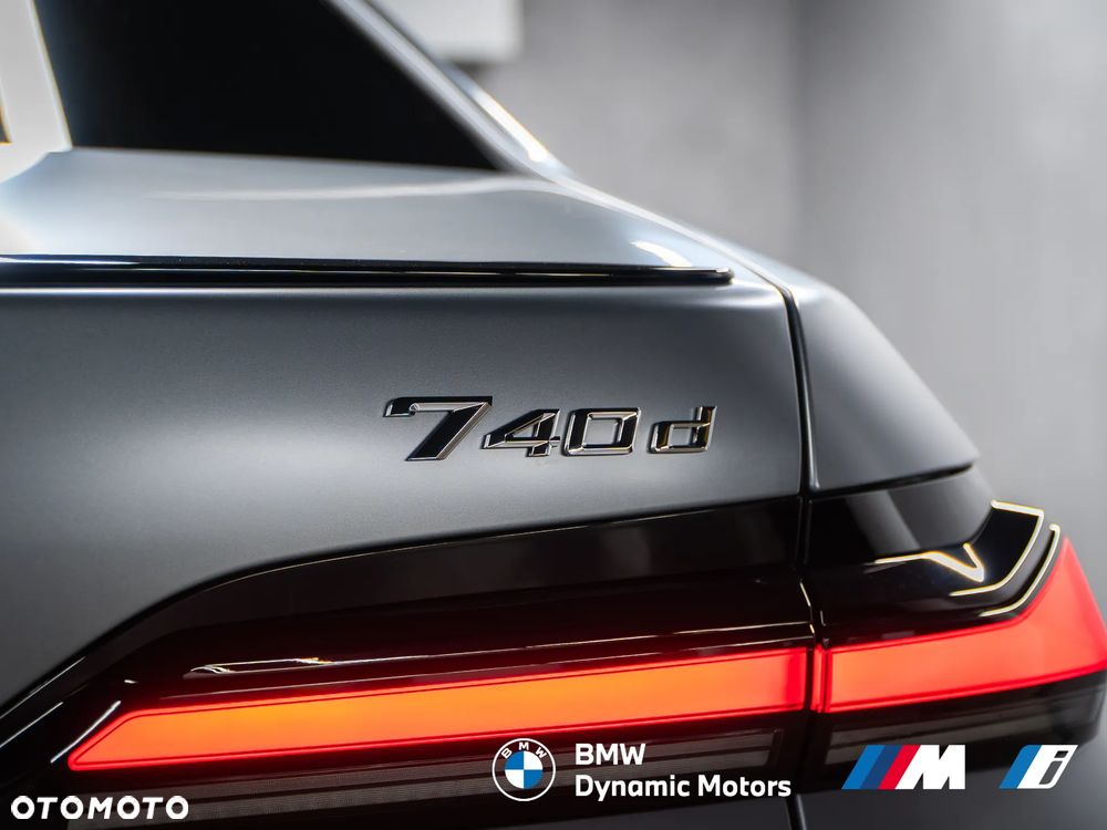 BMW Seria 7 740d xDrive - 13