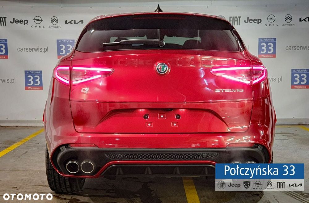 Alfa Romeo Stelvio - 6