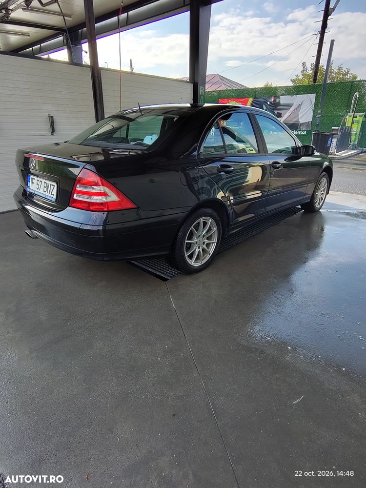 Mercedes-Benz C - 5