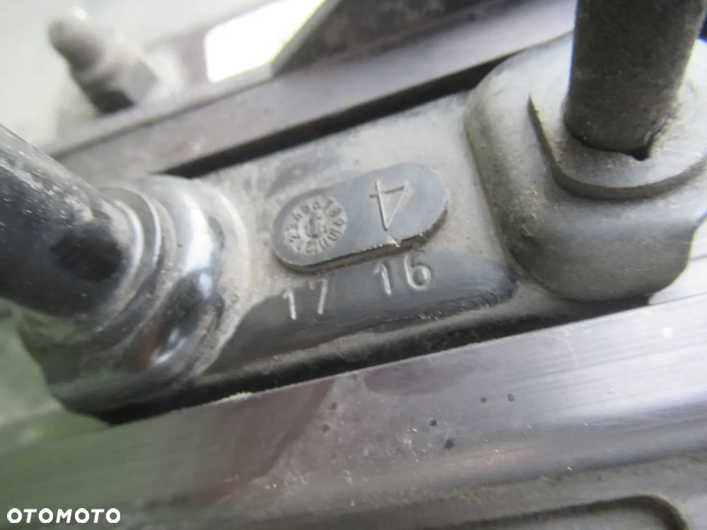MASKA POKRYWA SILNIKA AUDI A4 B9 8W0 2015- - 19
