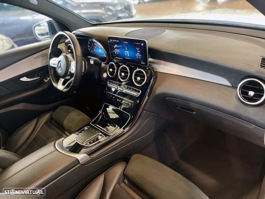 Mercedes-Benz GLC 300 de 4Matic 9G-TRONIC AMG Line - 37