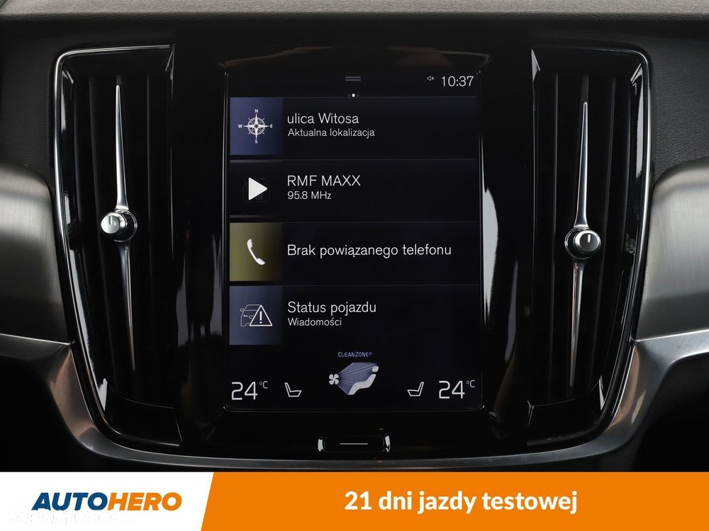 Volvo V90 D4 Momentum - 20