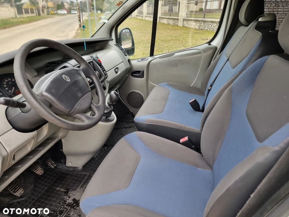 Renault Trafic - 9
