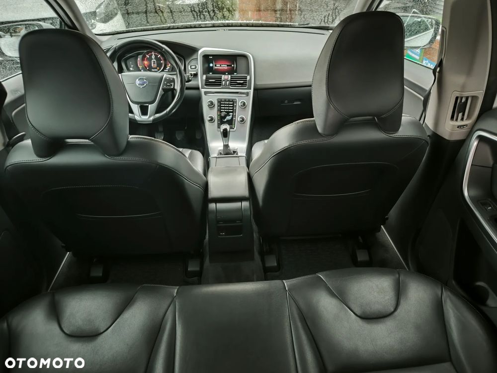 Volvo XC 60 D4 Summum - 25