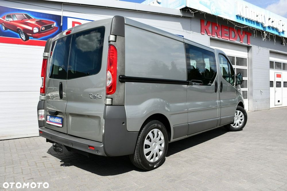 Renault Trafic - 17