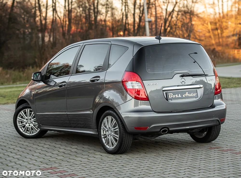 Mercedes-Benz Klasa A 180 CDI Autotronic Avantgarde DPF - 9