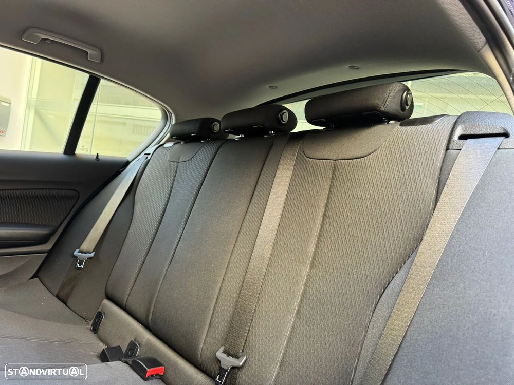 BMW 116 d Aut. - 7