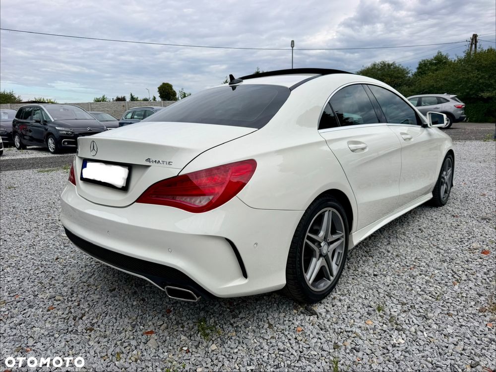 Mercedes-Benz CLA 250 4-Matic AMG Line - 4
