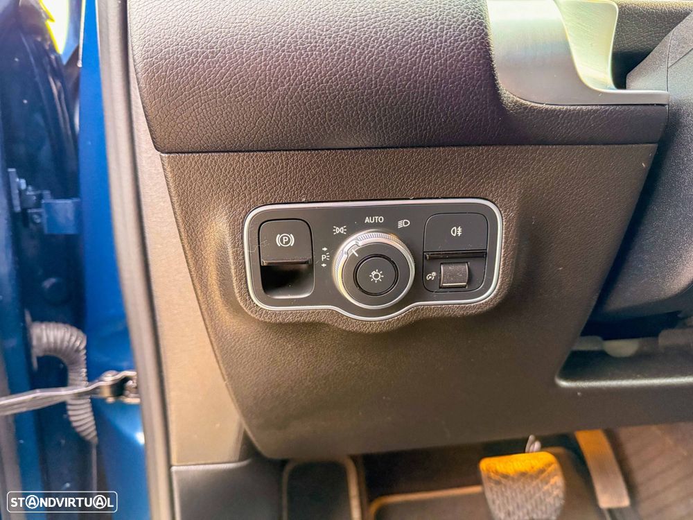 Mercedes-Benz GLB 220 d 4Matic Progressive - 18