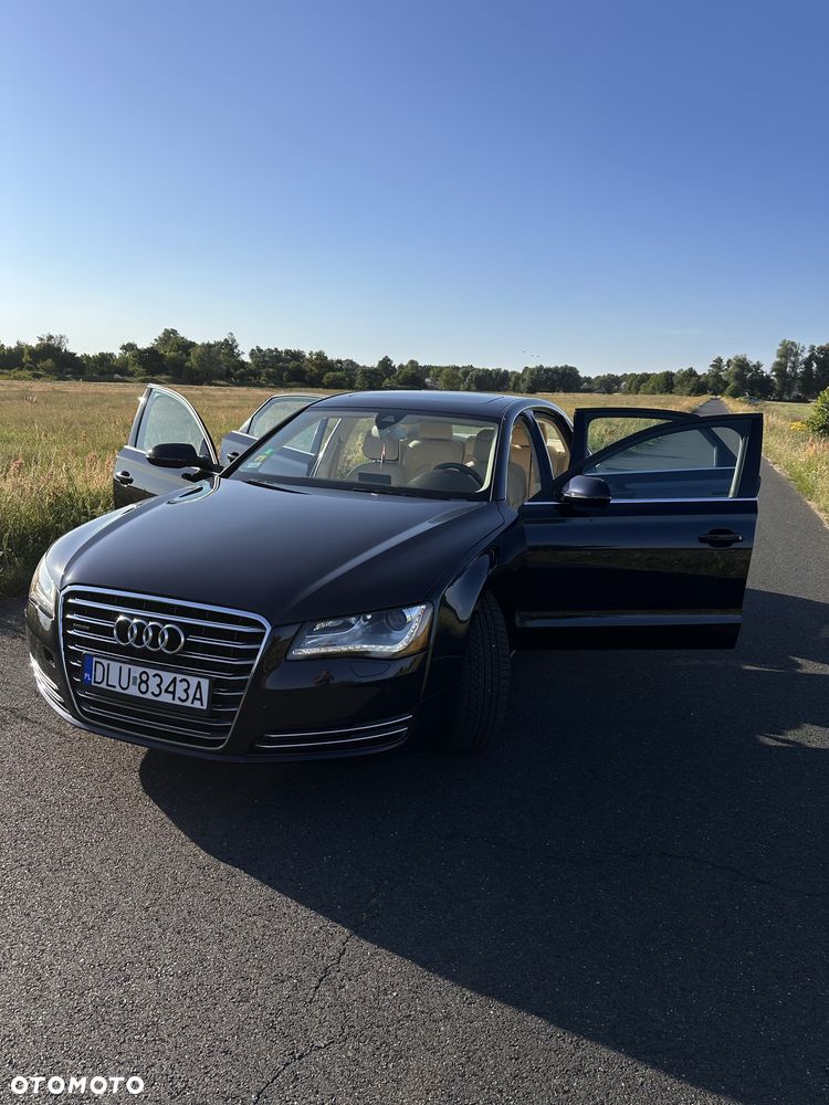 Audi A8 - 7