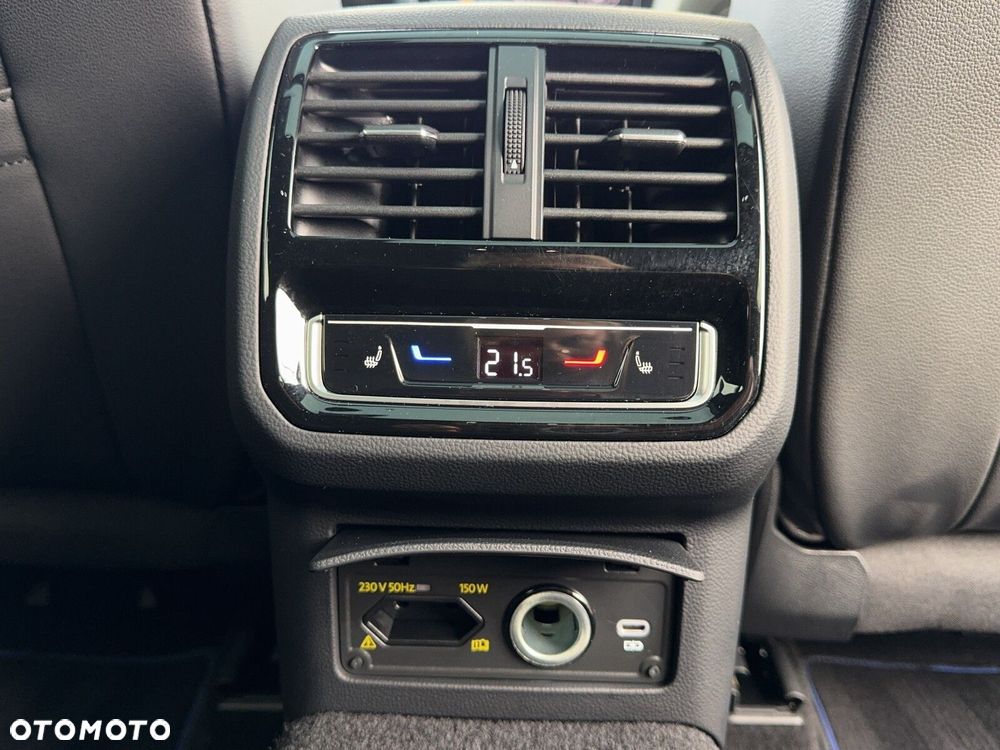 Volkswagen Arteon 2.0 TSI 4Motion R DSG - 18