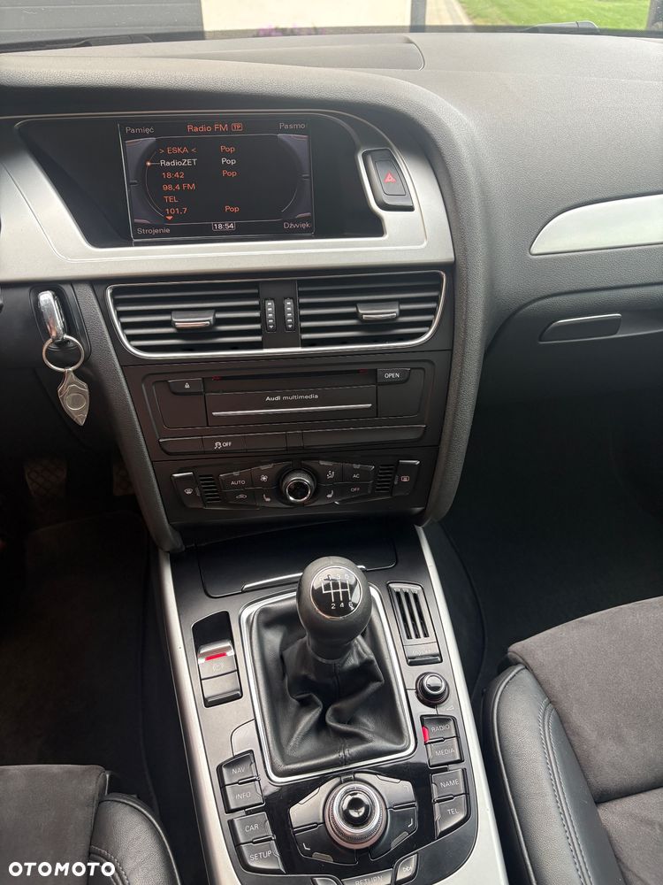 Audi A4 Avant 2.0 TDI DPF - 14