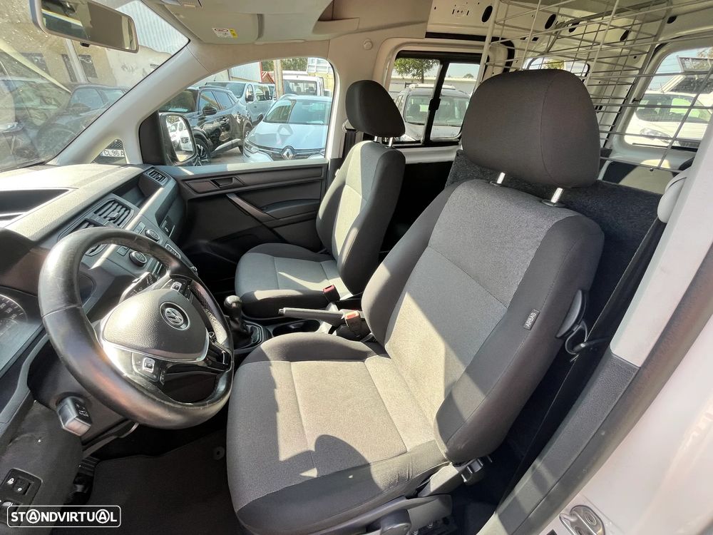 VW CADDY 2.0 TDI 102cv 3 Lugares - 11