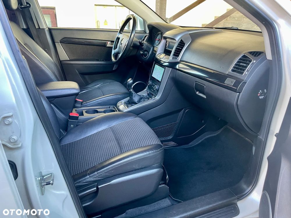 Chevrolet Captiva 2.4 2WD LT - 12