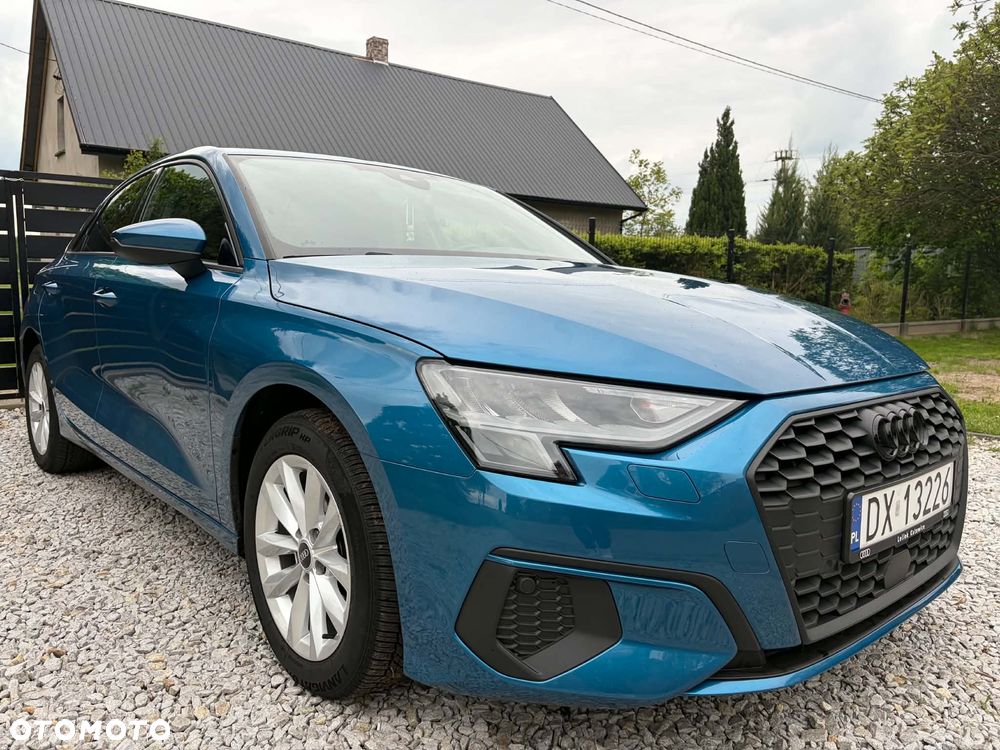 Audi A3 Limousine 30 TFSI mHEV Advanced S tronic - 2
