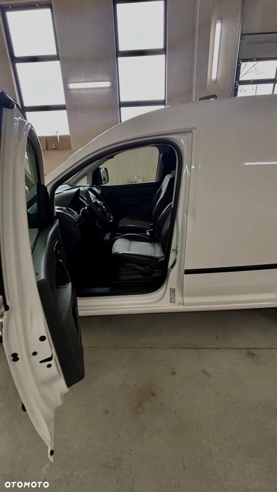 Volkswagen Caddy - 13
