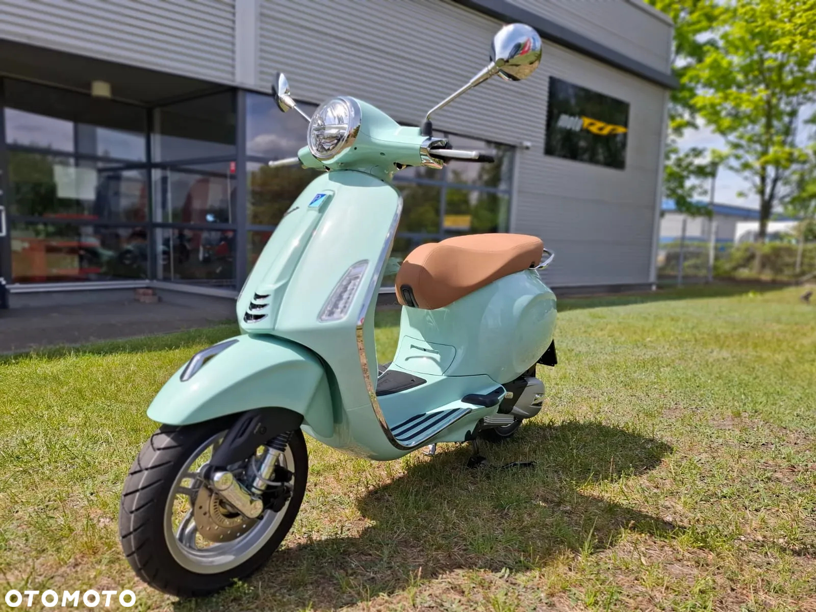 Vespa Primavera - 8