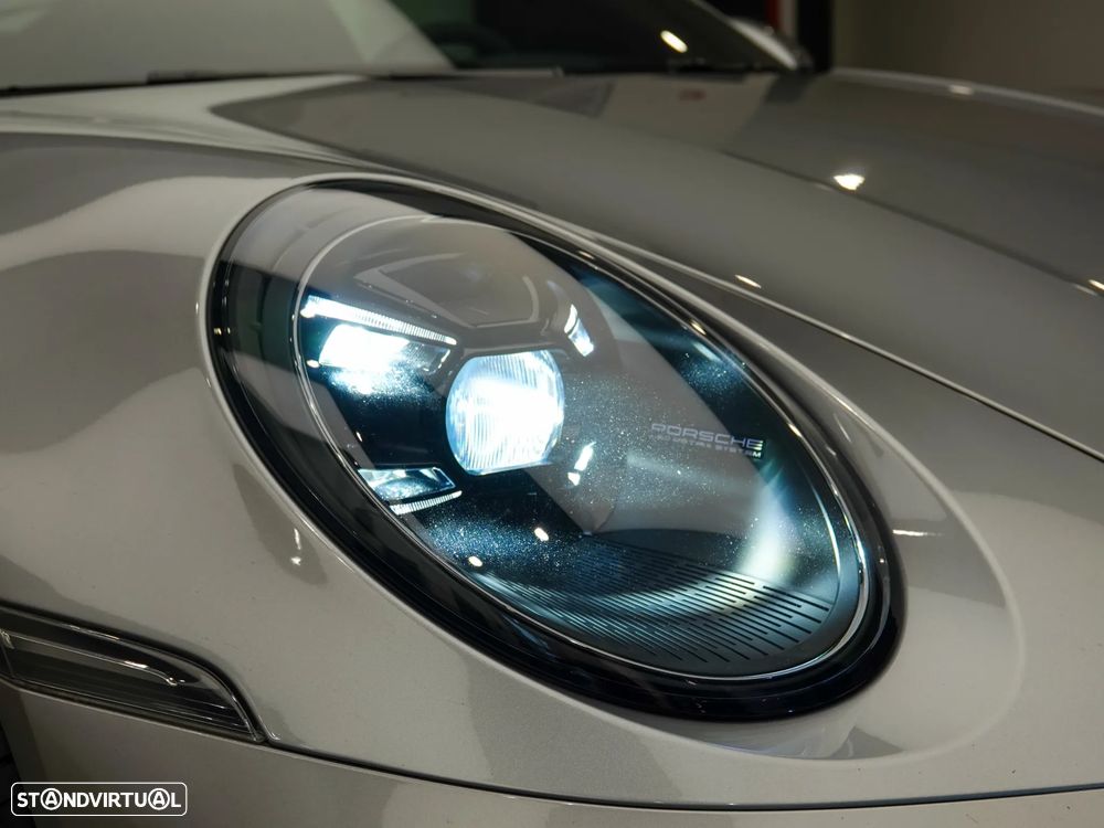 Porsche 911 (992) Carrera GTS PDK - 18