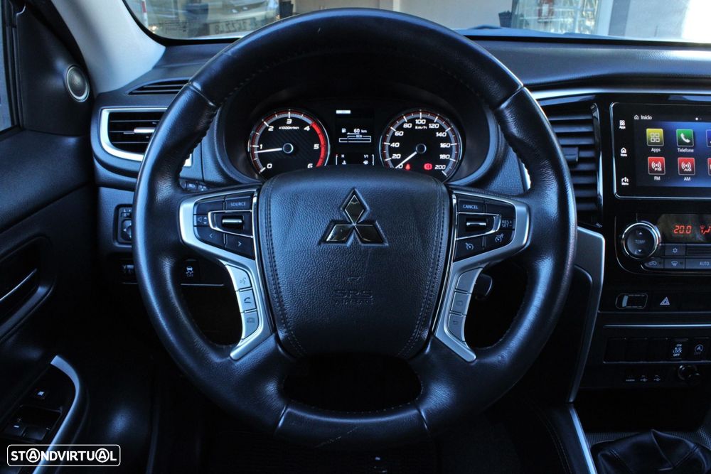 Mitsubishi L200 2.3 DI-D Strakar CD Connect Edition 4WD - 7