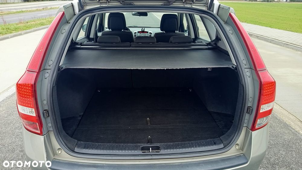 Kia Ceed 1.4 Comfort + - 22