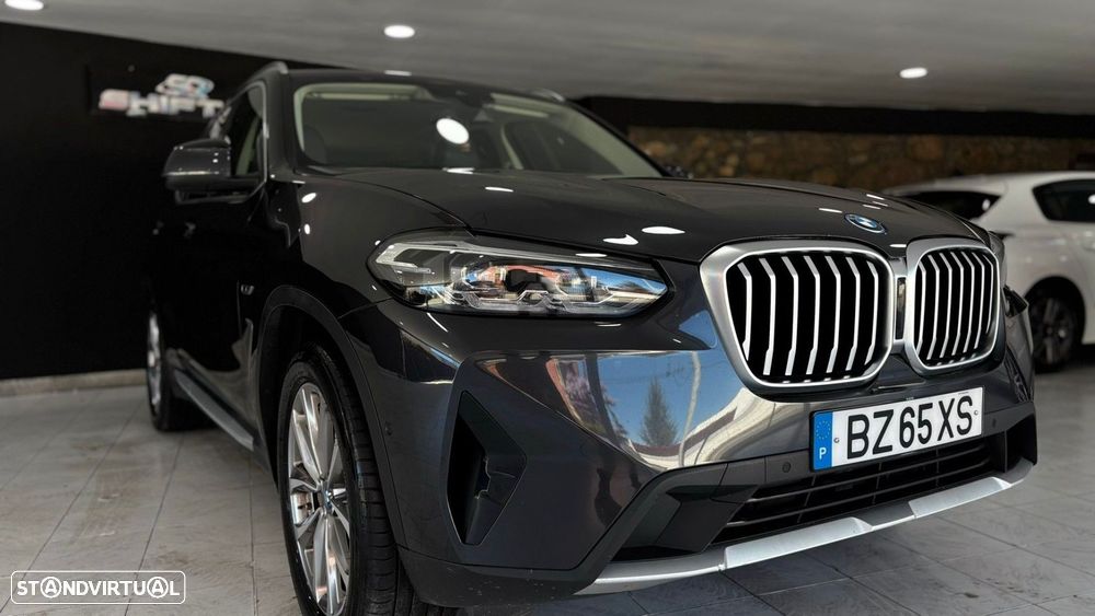 BMW X3 30 i xDrive Line Luxury - 6
