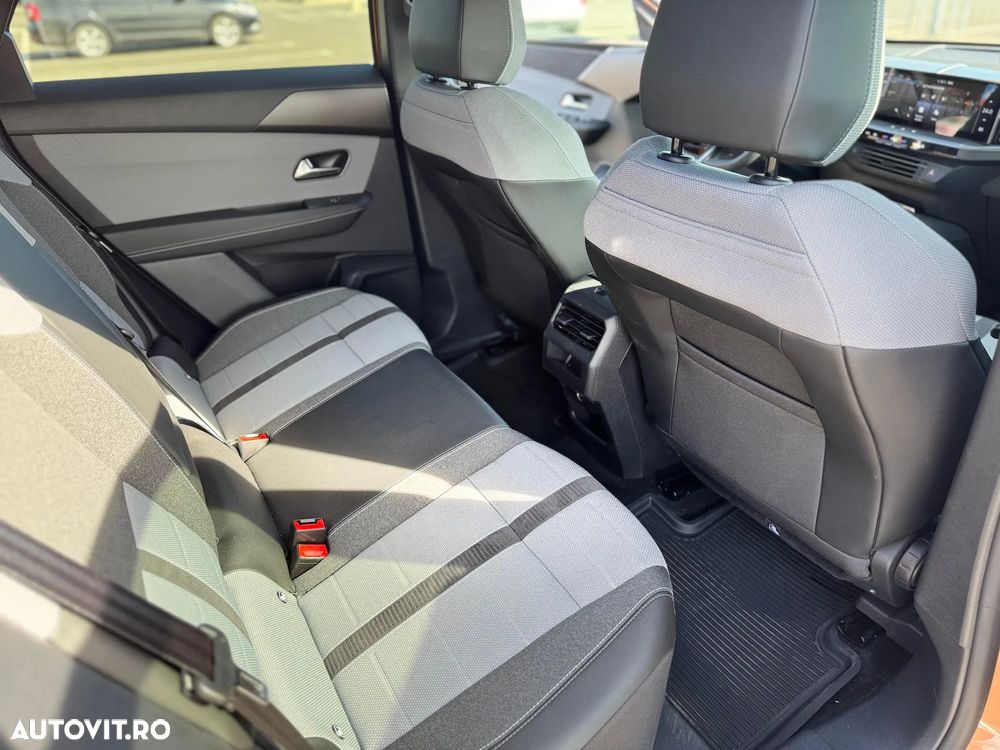 Opel Grandland 1.2 Turbo eDCT6 MHEV GS - 12