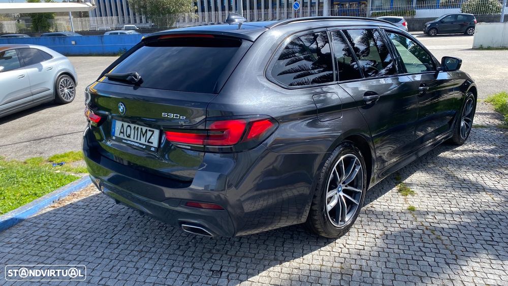 BMW 530 e Pack Desportivo M - 10