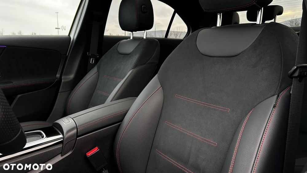 Mercedes-Benz Klasa A 200 AMG Line 7G-DCT - 12