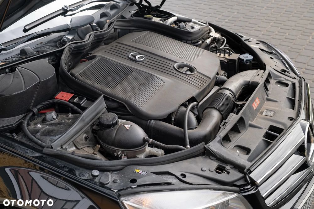 Mercedes-Benz Klasa C 220 CDI BlueEff Elegance - 13