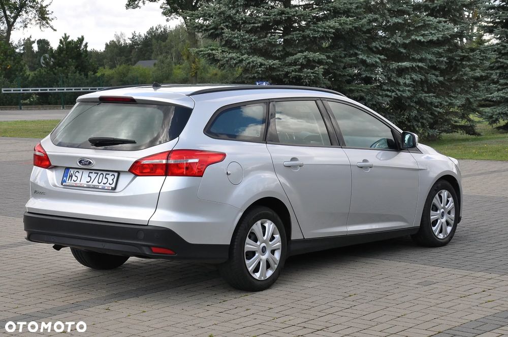 Ford Focus 1.5 TDCi DPF Start-Stopp-System Business - 13