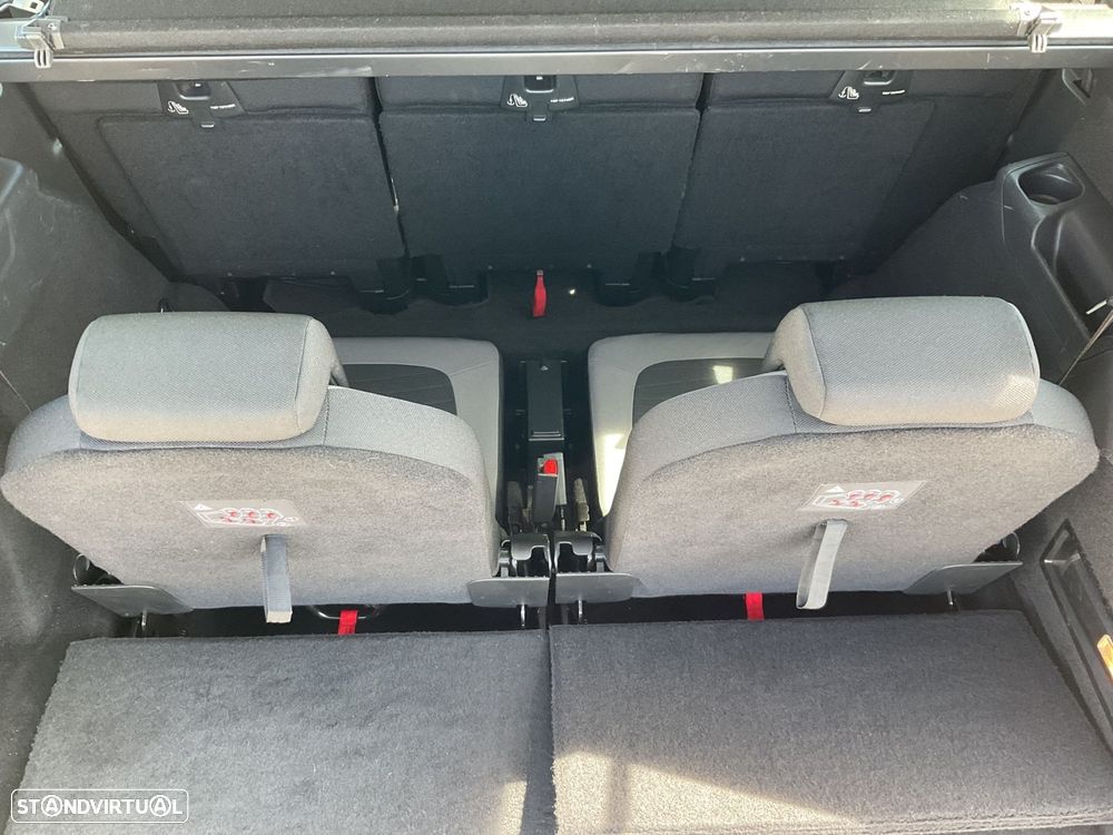 Citroën C4 Picasso 1.6 e-HDi Exclusive - 20