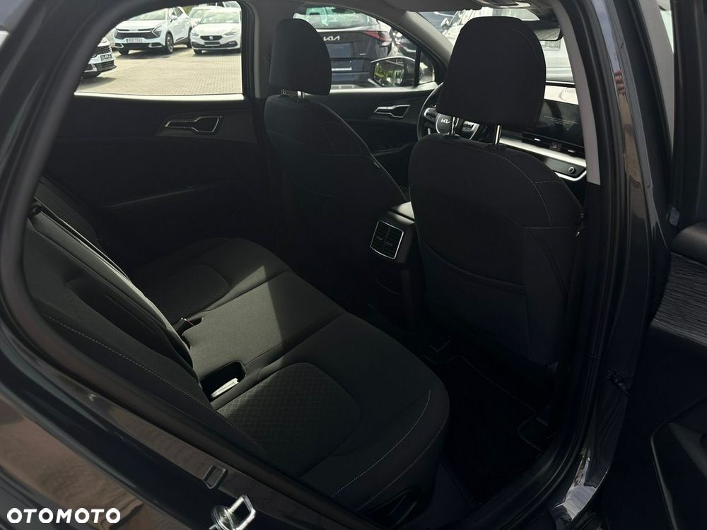 Kia Sportage 1.6 CRDI MHEV Business Line 2WD DCT - 16