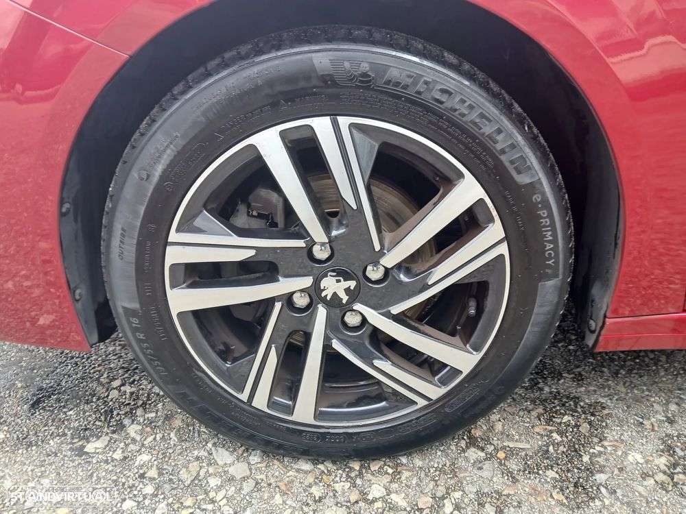Peugeot 208 1.2 PureTech Allure Pack - 16