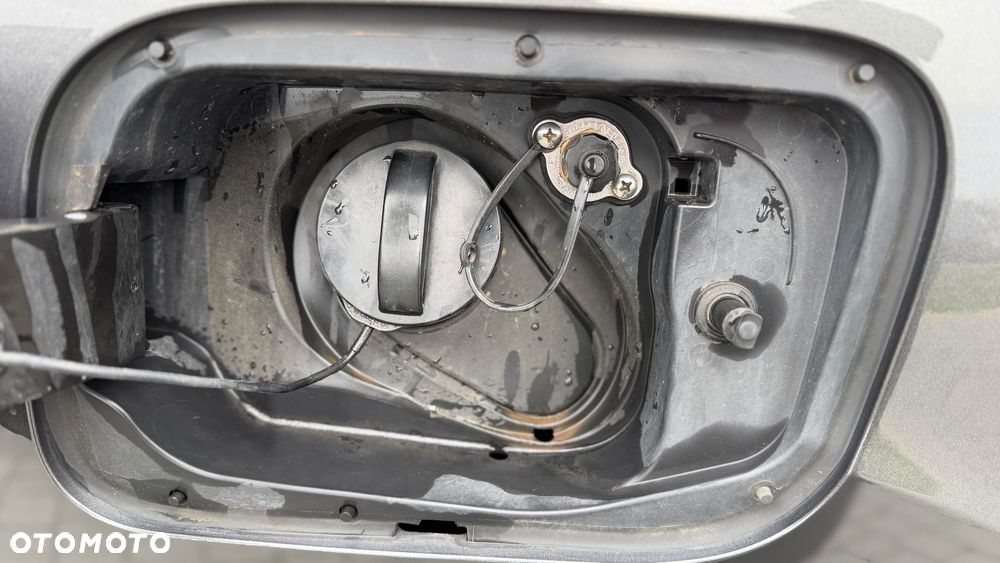 Citroën C4X PureTech 130 Stop&Start EAT8 MAX - 22
