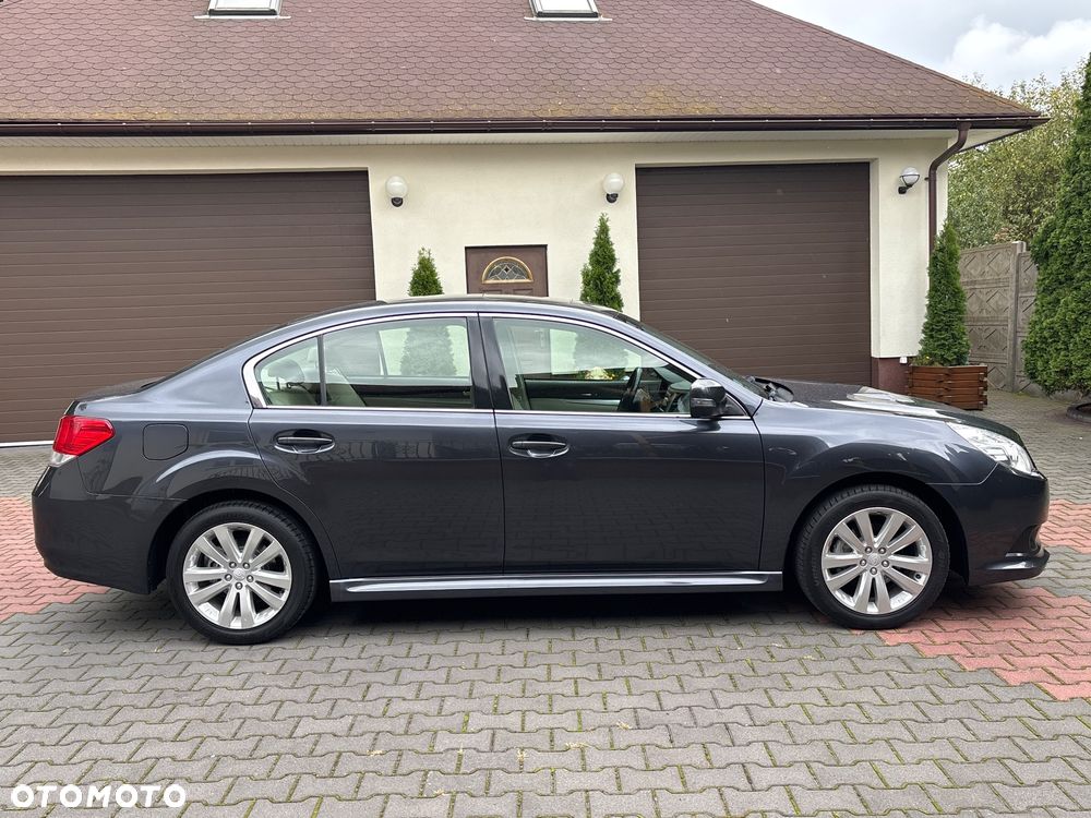 Subaru Legacy 2.0 D Sport - 12