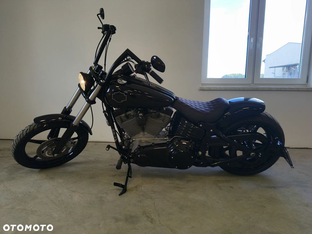 Harley-Davidson Softail - 2