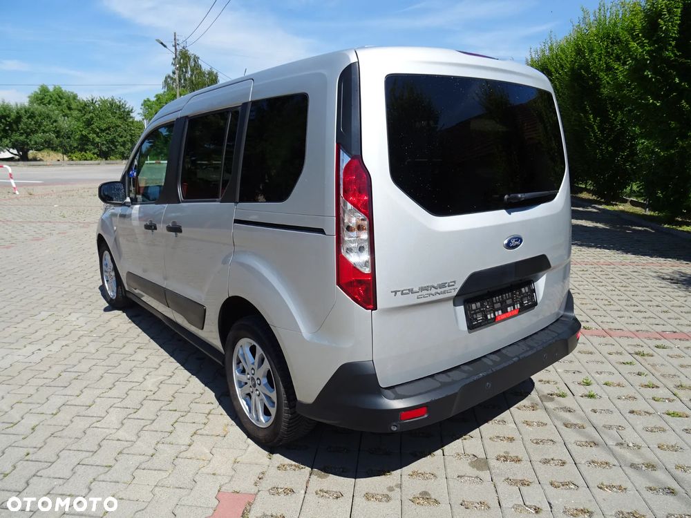 Ford Tourneo Connect 1.5TDCi Start-Stop Titanium - 5