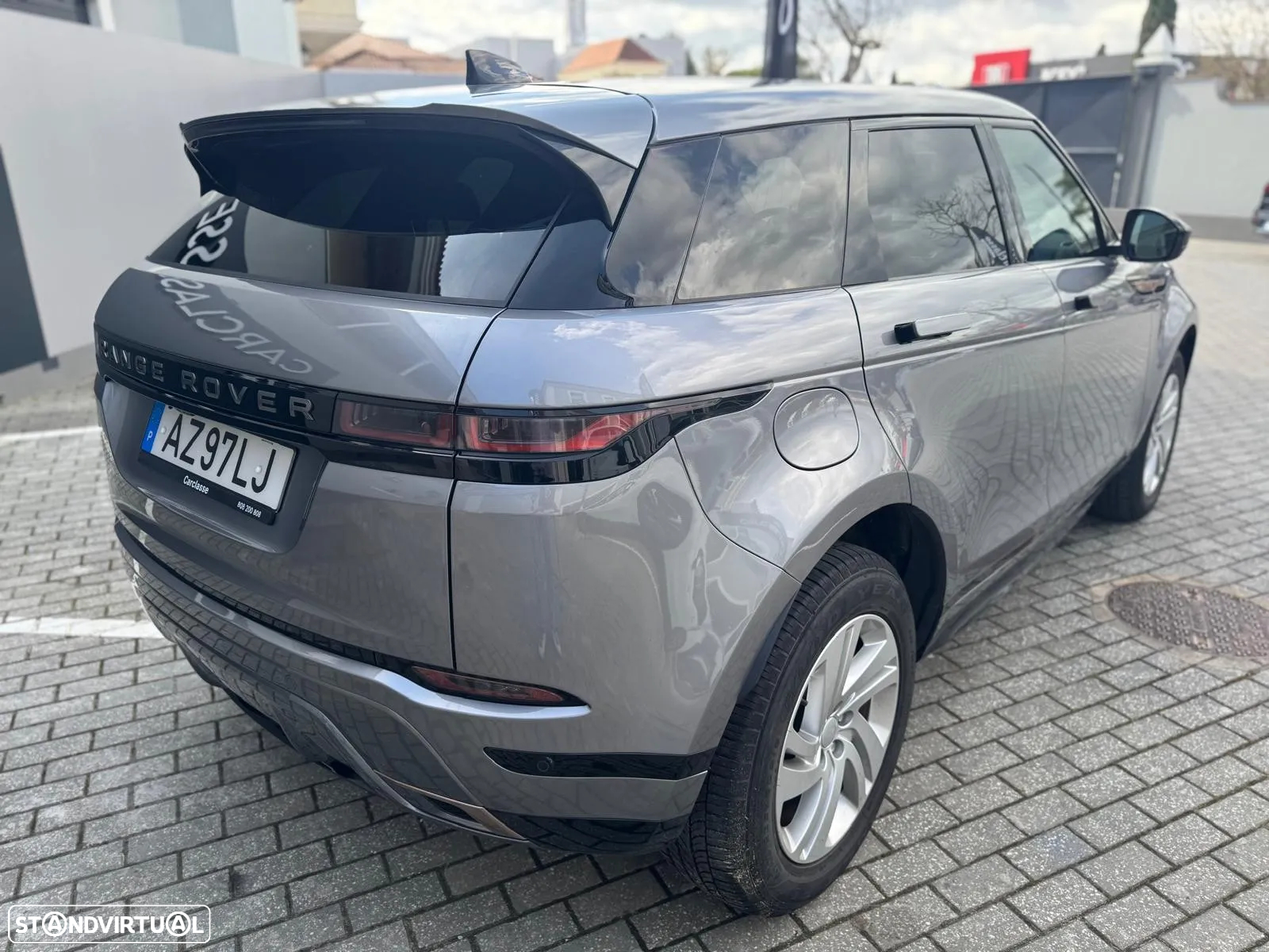 Land Rover Range Rover Evoque 1.5 P300e AWD R-Dynamic S Auto - 12
