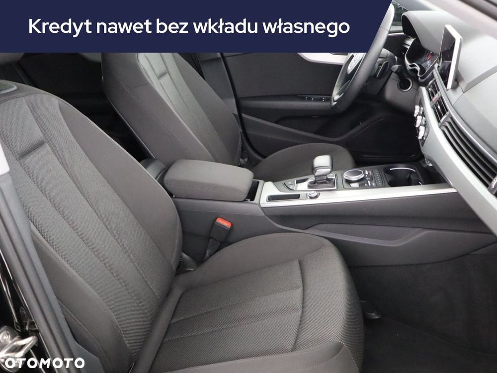 Audi A4 Limousine - 11