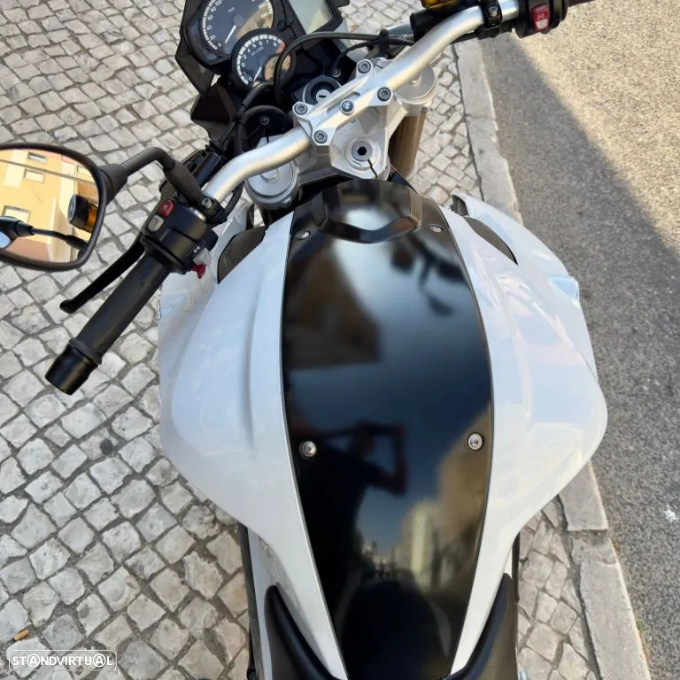 BMW F 800 R - 12