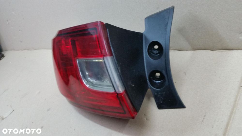 LEWA LAMPA TYŁ RENAULT CLIO IV  REMO - 5