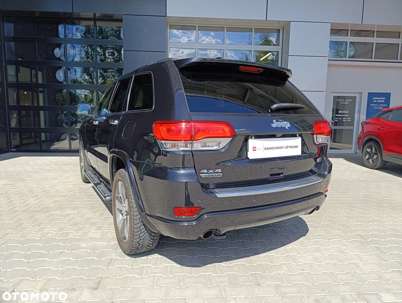 Jeep Grand Cherokee - 9