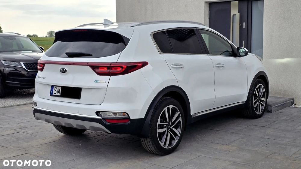 Kia Sportage 1.6 CRDI MHEV L Business Line 2WD DCT - 18