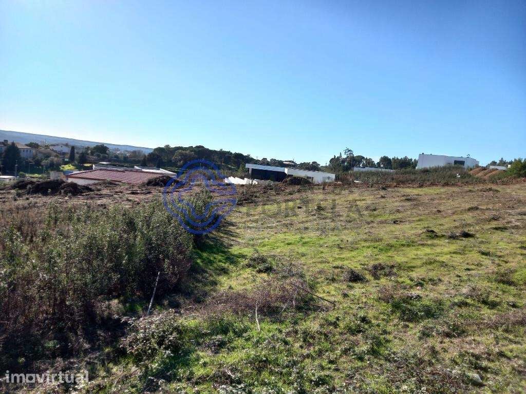Lote de terreno para construção próximo de Constância no Centro de Por - Grande imagem: 3/18